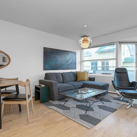 Charming One-Bedroom Apartment เรคยาวิก ภายนอก รูปภาพ