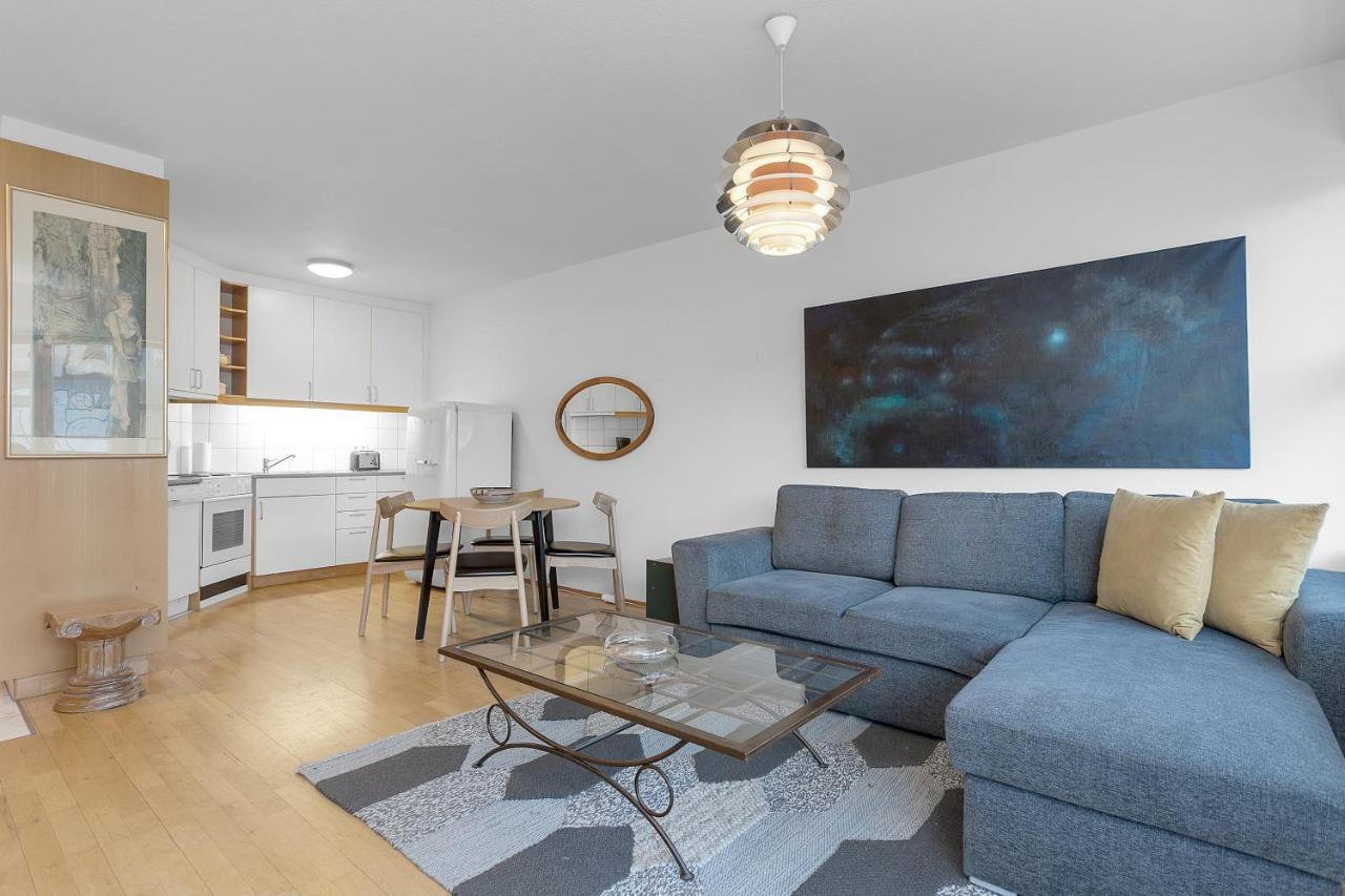 Charming One-Bedroom Apartment เรคยาวิก ภายนอก รูปภาพ